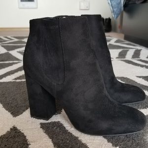 Marc Fisher Gemi Booties - Sz 8